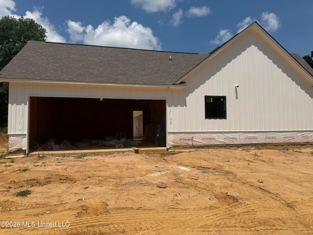 3641 Hernando Rd, Holly Springs, MS 38635