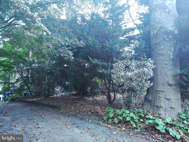 625 CHELTEN HILLS DR, Elkins Park, PA 19027