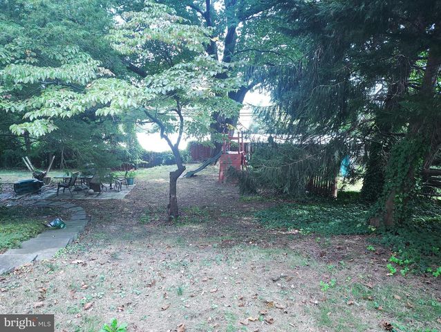 625 CHELTEN HILLS DR, Elkins Park, PA 19027