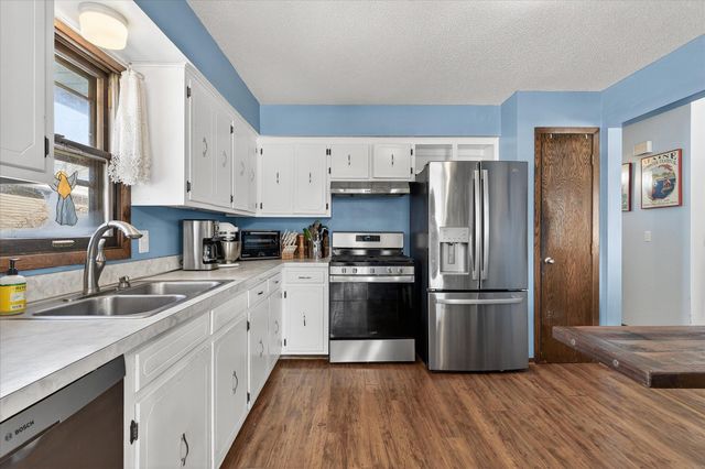 1610 130th Avenue NE, Blaine, MN 55449