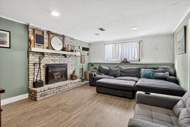 1610 130th Avenue NE, Blaine, MN 55449