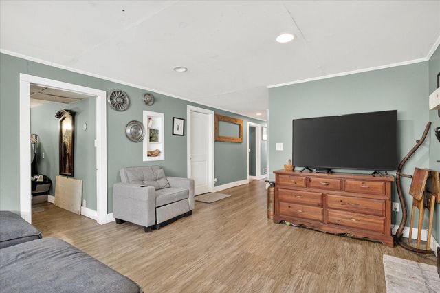 1610 130th Avenue NE, Blaine, MN 55449