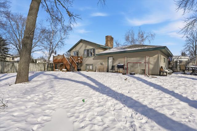 1610 130th Avenue NE, Blaine, MN 55449