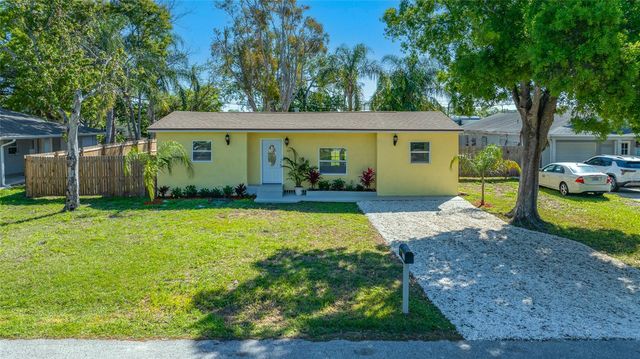 317 ELIZABETH AVENUE, Clearwater, FL 33759
