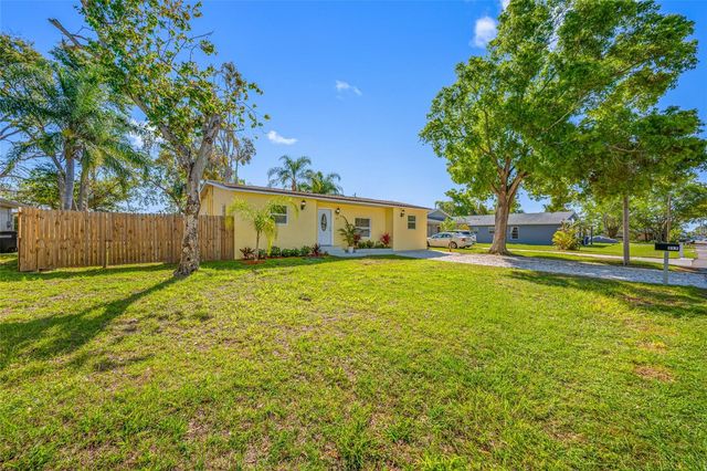 317 ELIZABETH AVENUE, Clearwater, FL 33759