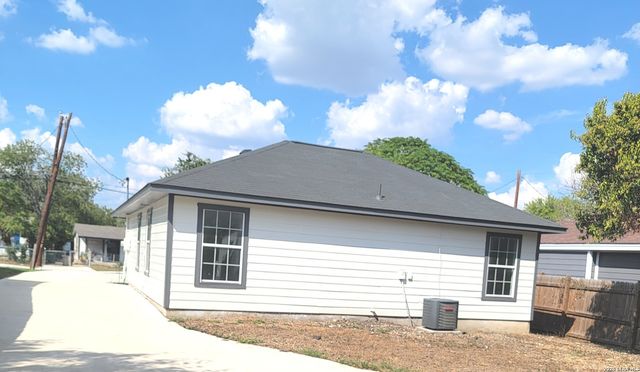 614 Sewanee, San Antonio, TX 78210