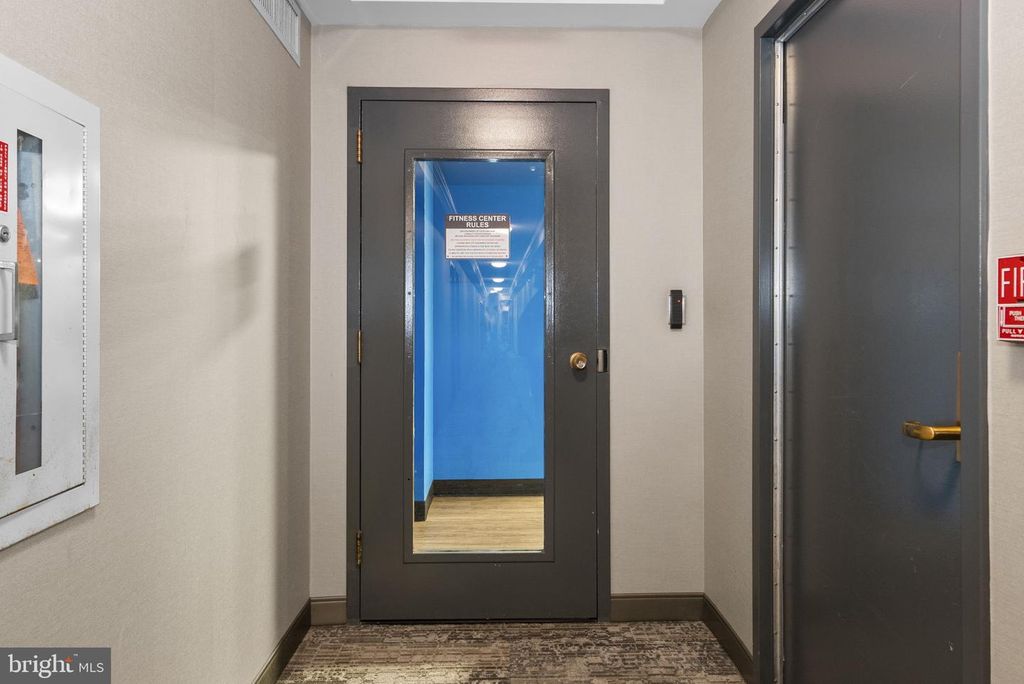 Image 19 of property listing at 7111 WOODMONT AVE #108, Bethesda, MD 20815