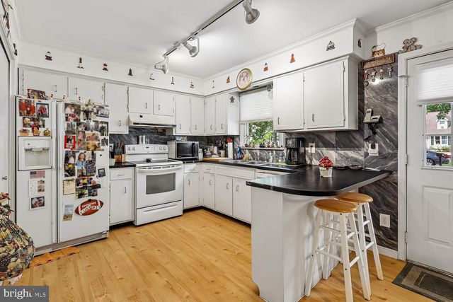 5078 LERCH DR, Shady Side, MD 20764
