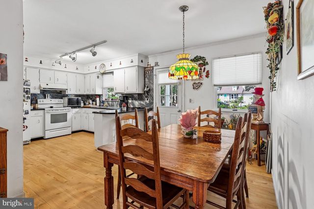 5078 LERCH DR, Shady Side, MD 20764