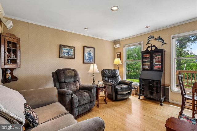 5078 LERCH DR, Shady Side, MD 20764