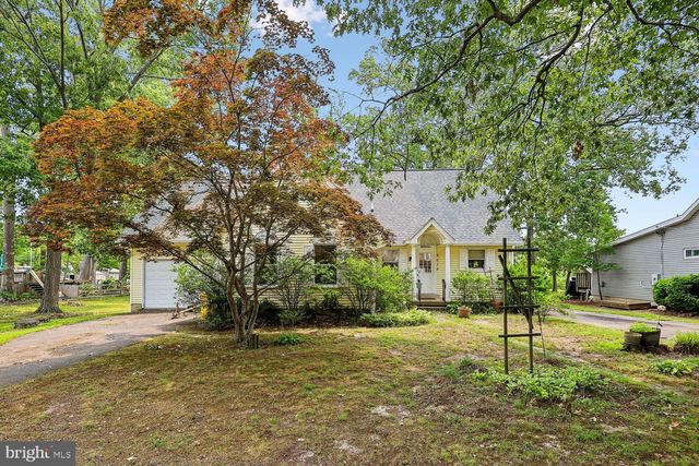 5078 LERCH DR, Shady Side, MD 20764
