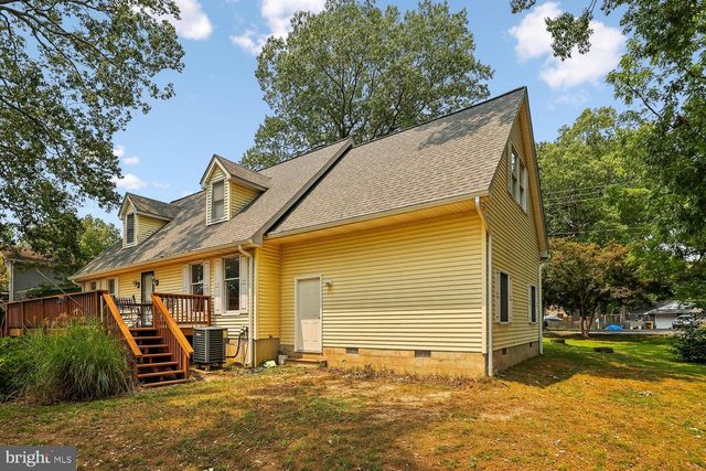 5078 LERCH DR, Shady Side, MD 20764