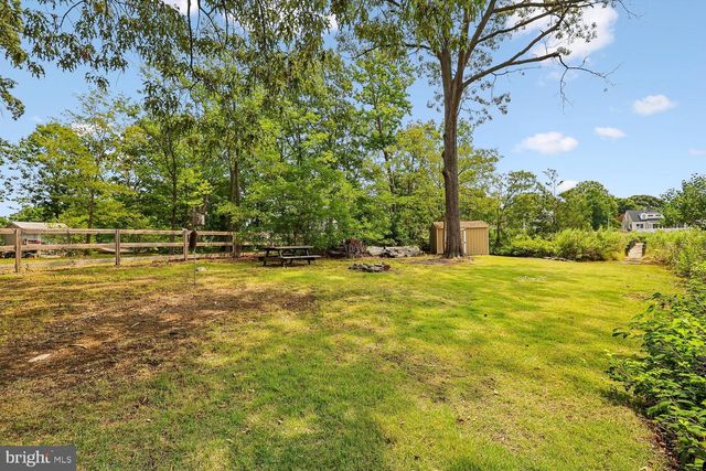 5078 LERCH DR, Shady Side, MD 20764