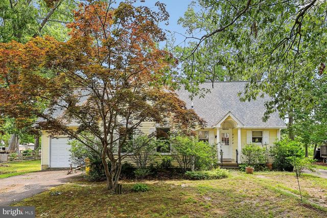5078 LERCH DR, Shady Side, MD 20764