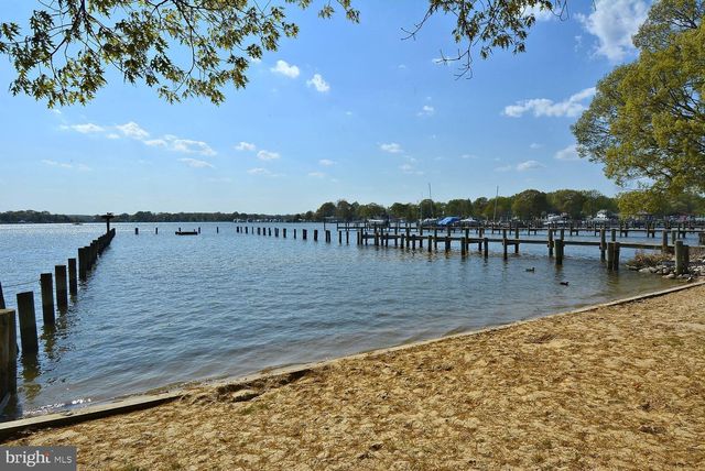 5078 LERCH DR, Shady Side, MD 20764