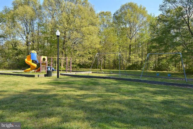 5078 LERCH DR, Shady Side, MD 20764