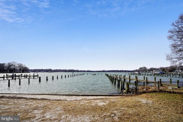 5078 LERCH DR, Shady Side, MD 20764