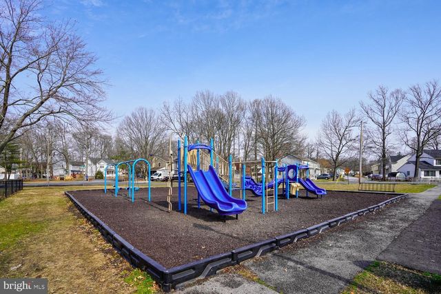 5078 LERCH DR, Shady Side, MD 20764