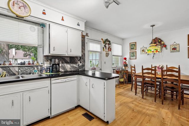 5078 LERCH DR, Shady Side, MD 20764