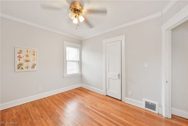 2131 Wascana Avenue, Lakewood, OH 44107