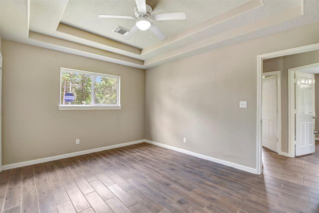 10731 Royal Terrell Drive, Conroe, TX 77303