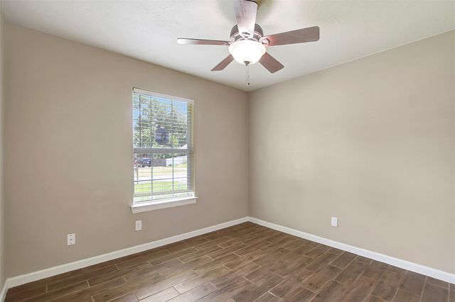 10731 Royal Terrell Drive, Conroe, TX 77303
