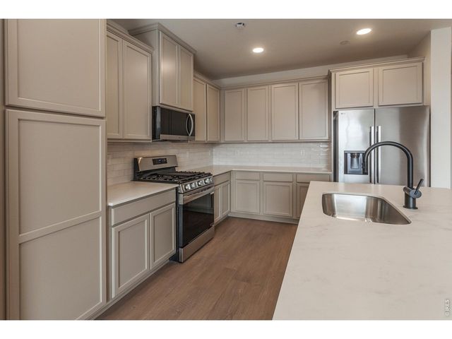 4912 Autumn Leaf Dr, Timnath, CO 80547