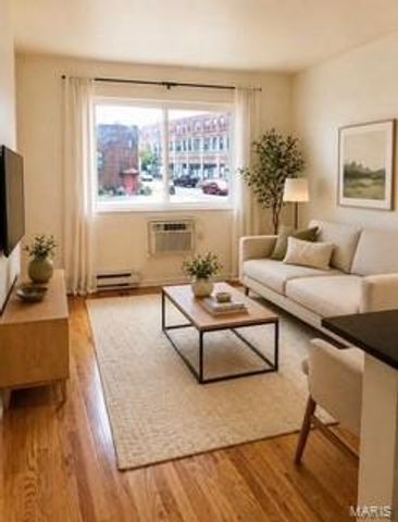 7128 Manchester Avenue 36, St Louis, MO 63143