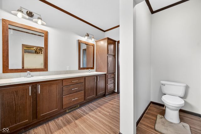 7408 N Tree Farm Road, Solsberry, IN 47459