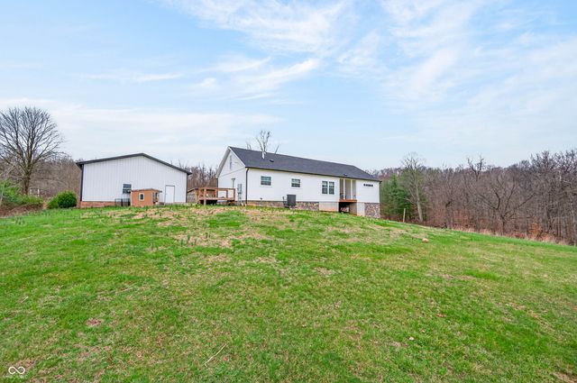 7408 N Tree Farm Road, Solsberry, IN 47459