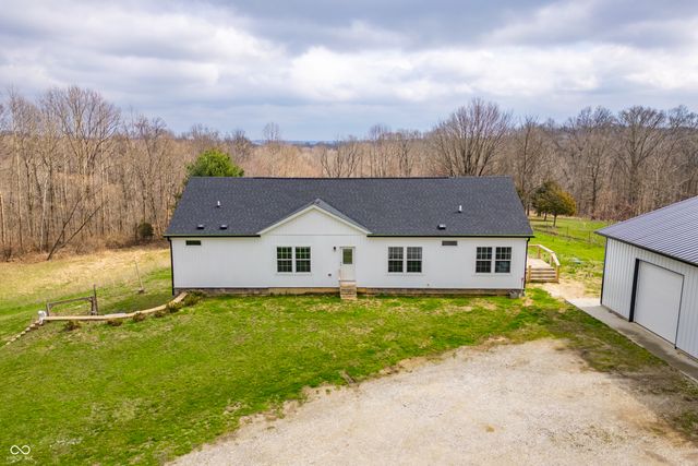 7408 N Tree Farm Road, Solsberry, IN 47459