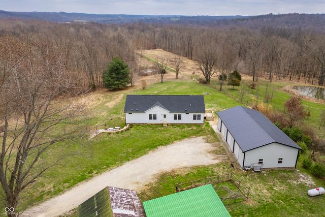 7408 N Tree Farm Road, Solsberry, IN 47459