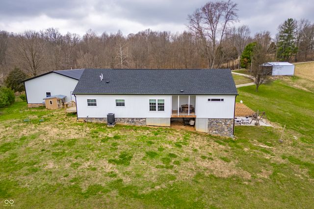 7408 N Tree Farm Road, Solsberry, IN 47459