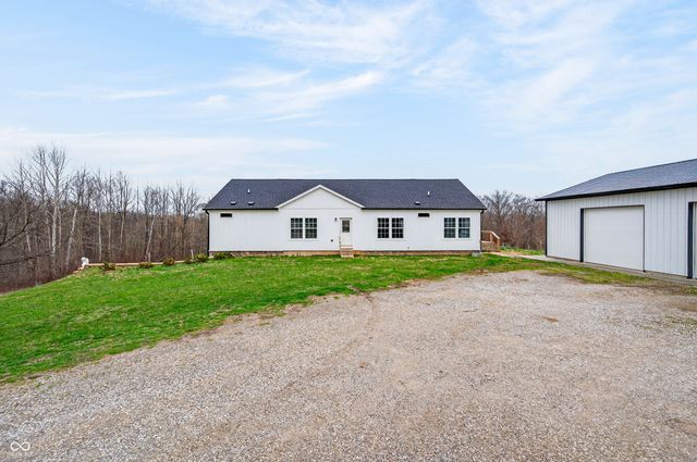 7408 N Tree Farm Road, Solsberry, IN 47459
