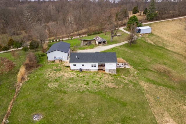 7408 N Tree Farm Road, Solsberry, IN 47459