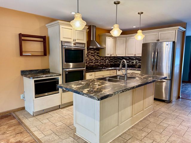 223 Bear Swamp Road, Peru, NY 12972