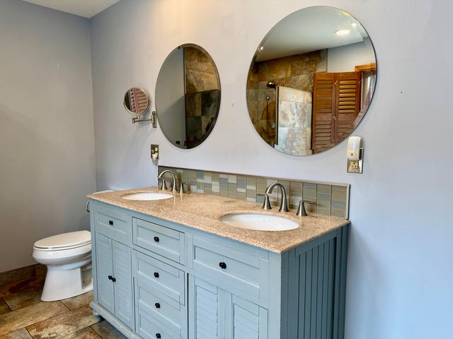 223 Bear Swamp Road, Peru, NY 12972