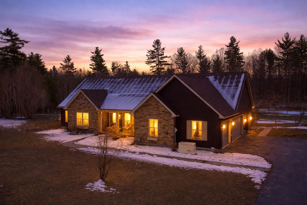 223 Bear Swamp Road, Peru, NY 12972