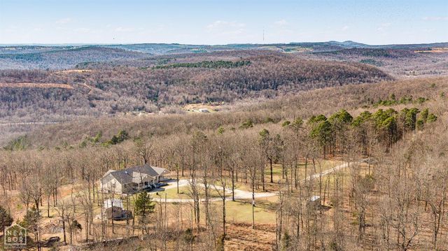 3567 Pitcher Hill Road, Mountain View, AR 72560