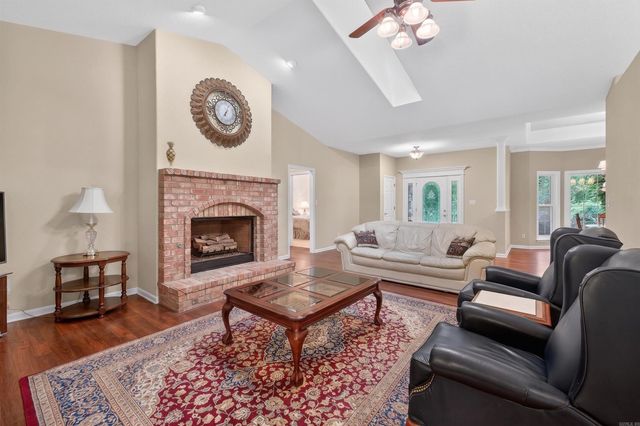 40 Belleza Trace, Hot Springs Village, AR 71909