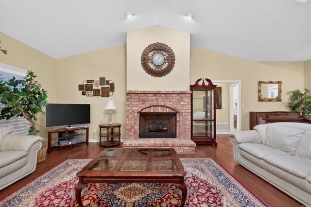 40 Belleza Trace, Hot Springs Village, AR 71909