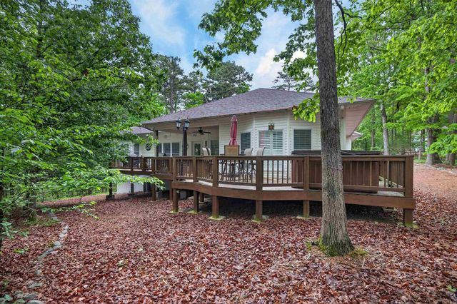 40 Belleza Trace, Hot Springs Village, AR 71909