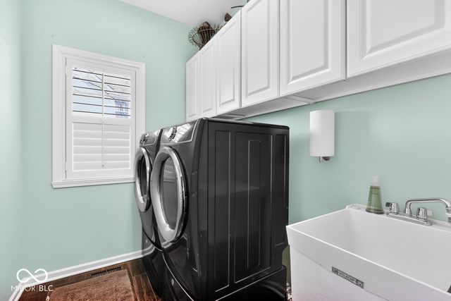 11490 Niagara Drive, Fishers, IN 46037