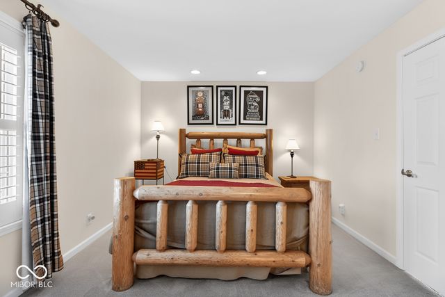 11490 Niagara Drive, Fishers, IN 46037