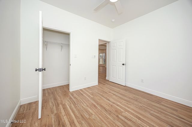 811 Bay Street, Ocean Springs, MS 39564