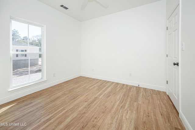 811 Bay Street, Ocean Springs, MS 39564