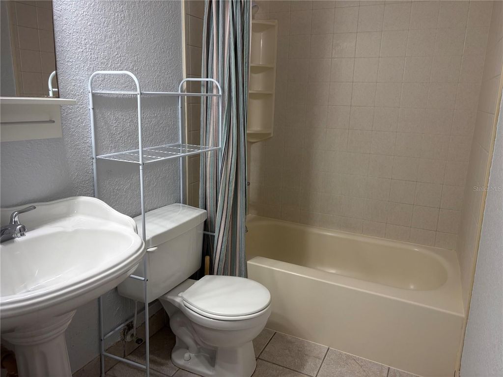 Image 15 of property listing at 5926 PEREGRINE AVENUE A13, Orlando, FL 32819