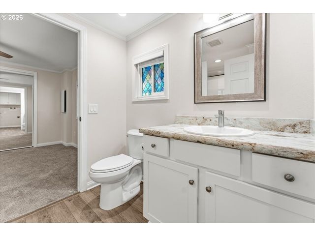 100 Sw 195TH Ave 10, Beaverton, OR 97006