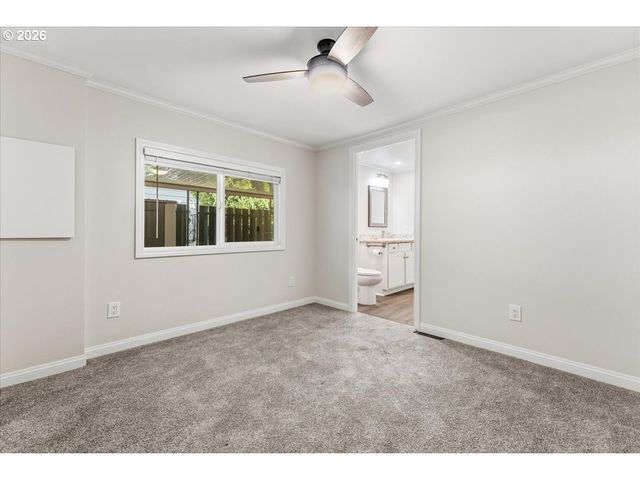 100 Sw 195TH Ave 10, Beaverton, OR 97006