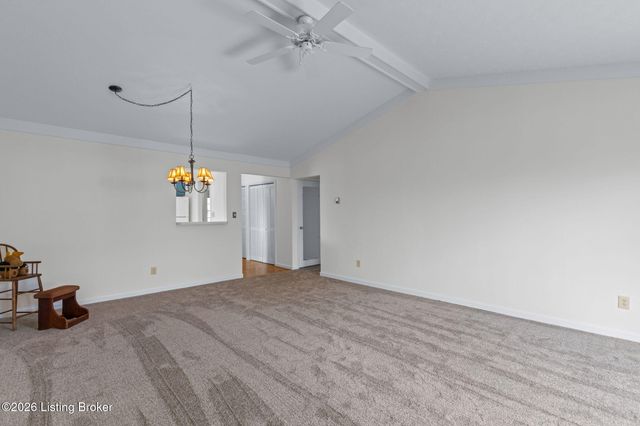 8800 Doe Run Ct, Louisville, KY 40242